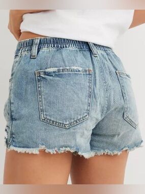 Aerie Daydreamer Pull On Stretch Waist Comfy Soft Denim Shorts Medium